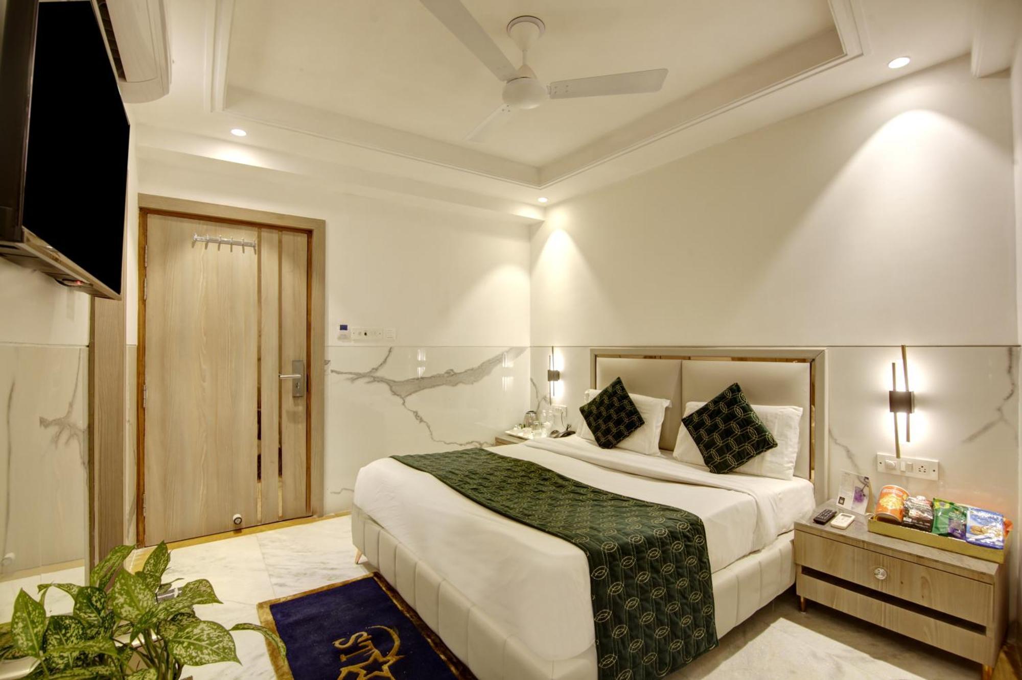 Hotel International Inn - Near Delhi Airport New Delhi Eksteriør billede