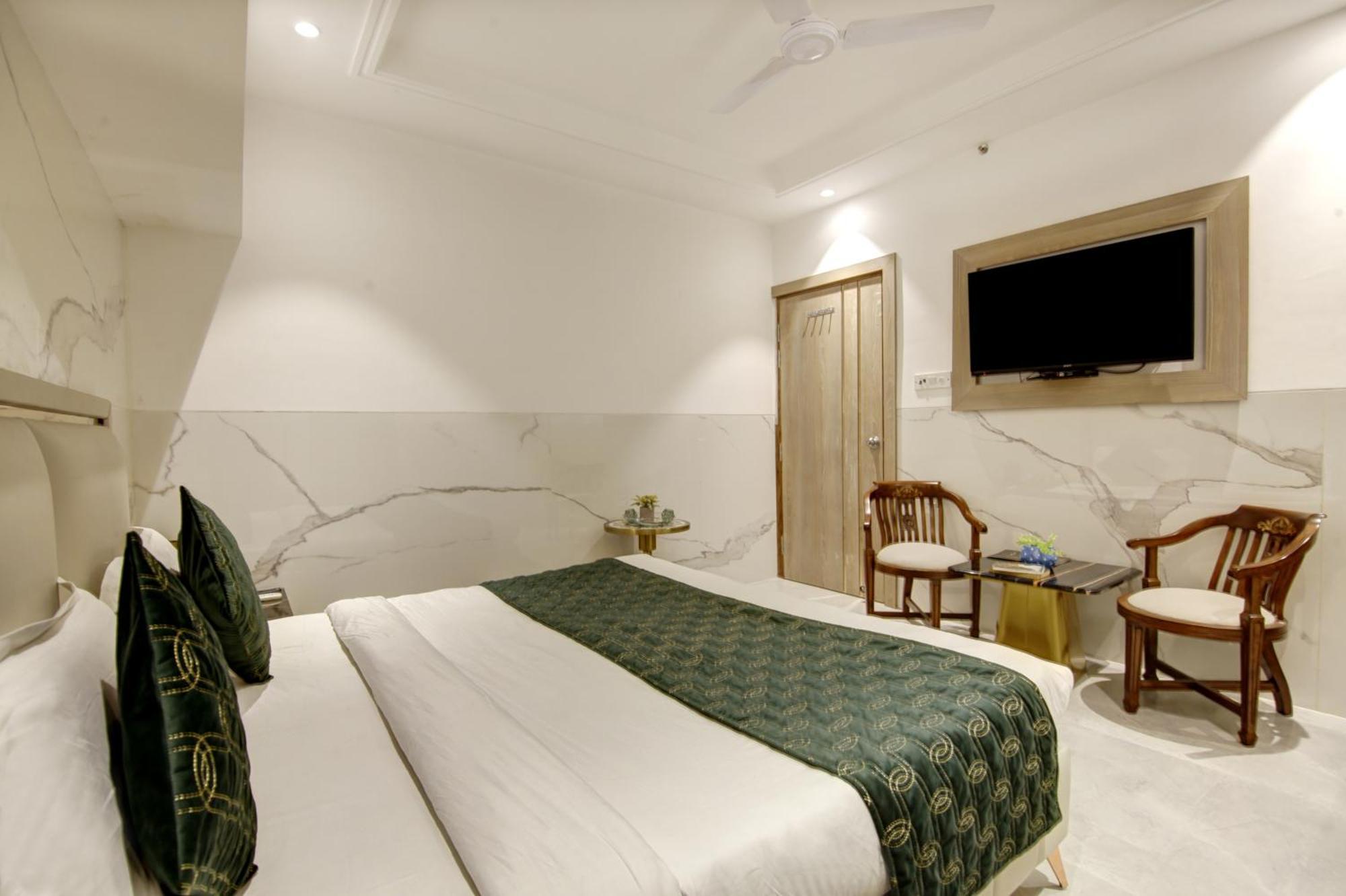 Hotel International Inn - Near Delhi Airport New Delhi Eksteriør billede