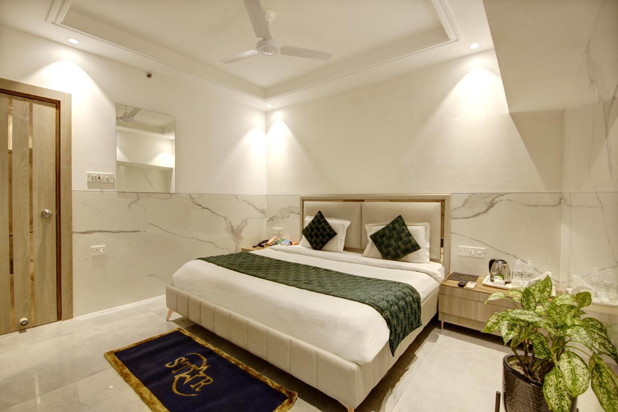 Hotel International Inn - Near Delhi Airport New Delhi Eksteriør billede
